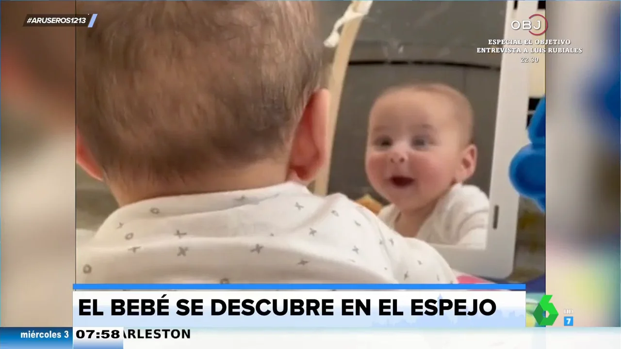 ARÚS: La divertida reacción de un bebé cuando se descubre a sí mismo en un espejo