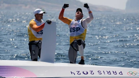 Florian Trittel y Diego Botín celebran su medalla de oro en los Juegos Olímpicos Florian Trittel y Diego Botín celebran su medalla de oro en los Juegos Olímpicos