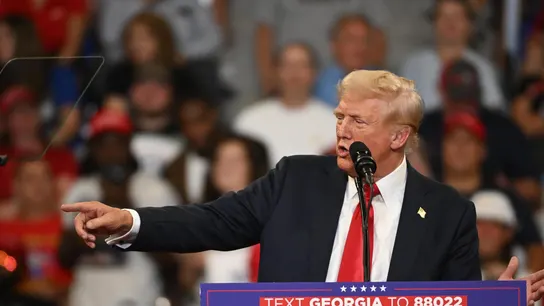 Donald Trump durante un discurso en Georgia Donald Trump se dirige a sus acólitos en Georgia