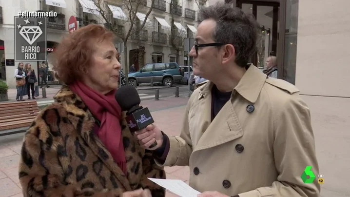 Una mujer de barrio rico, sobre vivir con 700 euros al mes: "Tendría que hacer un cursillo para no comer"