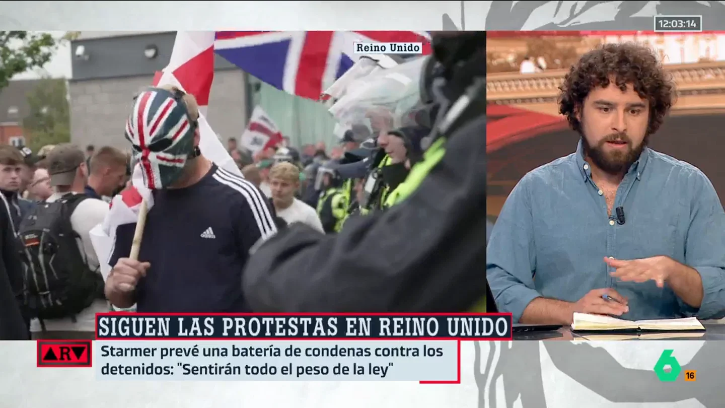 ARV- Blas Moreno aclara qué hay detrás de las protestas en Reino Unido: "Vemos años y años de populismo xenófobo" ARV- Blas Moreno aclara qué hay detrás de las protestas en Reino Unido: "Vemos años y años de populismo xenófobo"