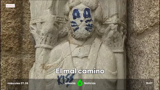 Santiago de Compostela enfrenta un aumento de vandalismo que ensucia el fin del Camino  Santiago de Compostela enfrenta un aumento de vandalismo que ensucia el fin del Camino