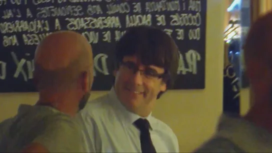 La última imagen de Puigdemont en España antes de fugarse a Bruselas La última imagen de Puigdemont en España antes de fugarse a Bruselas