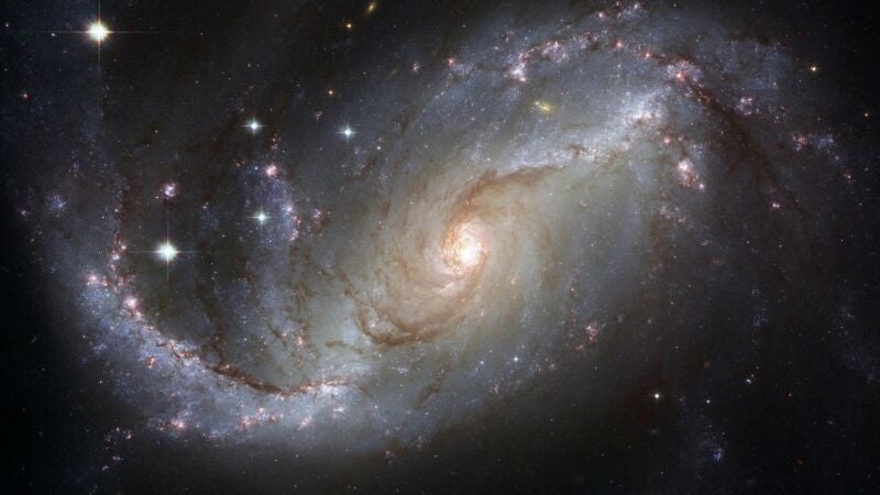 Descubren el objeto más grande del universo: tiene 1.300 millones de años luz de ancho