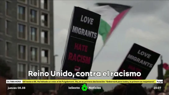 6.000 agentes de policía y protestas antirracistas desafían a la extrema derecha en Reino Unido 6.000 agentes de policía y protestas antirracistas desafían a la extrema derecha en Reino Unido