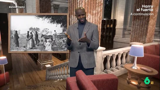 Lamine Thior, sobre el racismo en EEUU: "Si tu piel era más clara que una bolsa de papel te admitían en determinadas hermandades" El colaborador de El Intermedio explicó cómo nació en los años 80 el termino colorismo acuñado por Alice Walker.