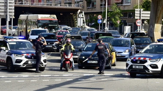 Control de los Mossos en Barcelona Control de los Mossos en Barcelona