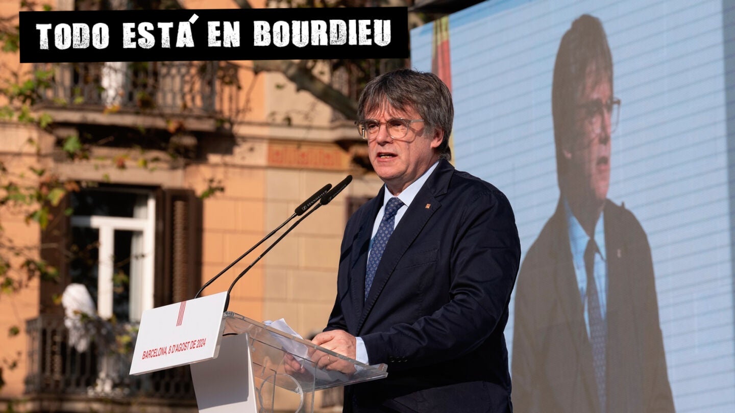 Carles Puigdemont, durante su corta aparici&oacute;n en Barcelona del 8 de agosto de 2024.