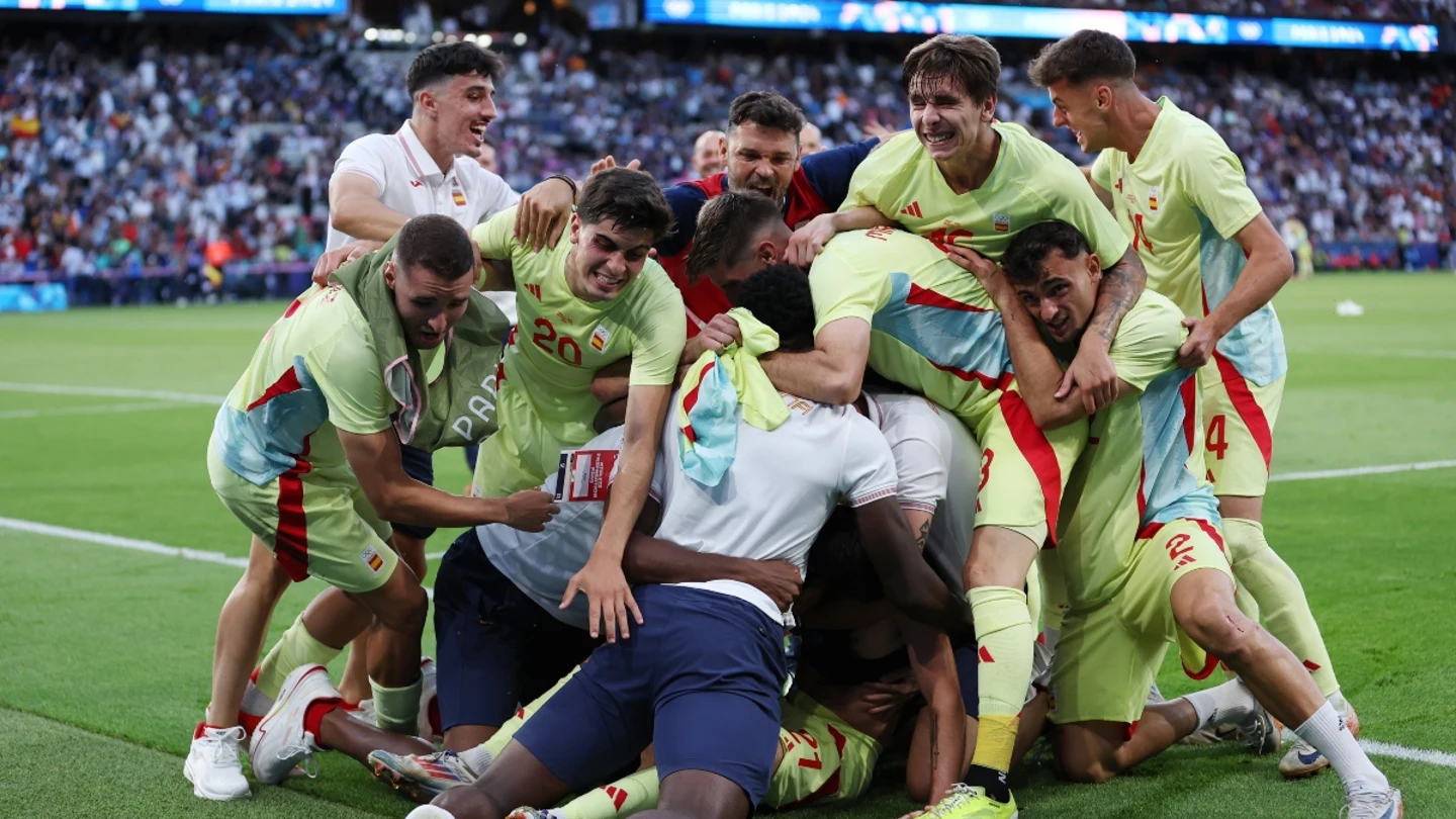 España celebra el gol definitivo en la final de París España celebra el gol definitivo en la final de París