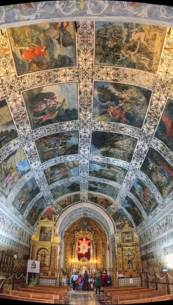 Espectacular interior de la Capilla de Ara Espectacular interior de la Capilla de Ara