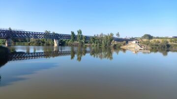 Río Guadiana, a su paso por las inmediaciones del Palacio de Congresos de Mérida