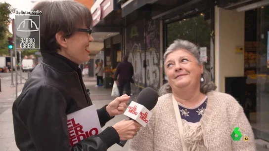 La reacción de una mujer de barrio obrero al oír que para ser feliz hay que ganar 100.000 euros al año La reacción de una mujer de barrio obrero al oír que para ser feliz hay que ganar 100.000 euros al año