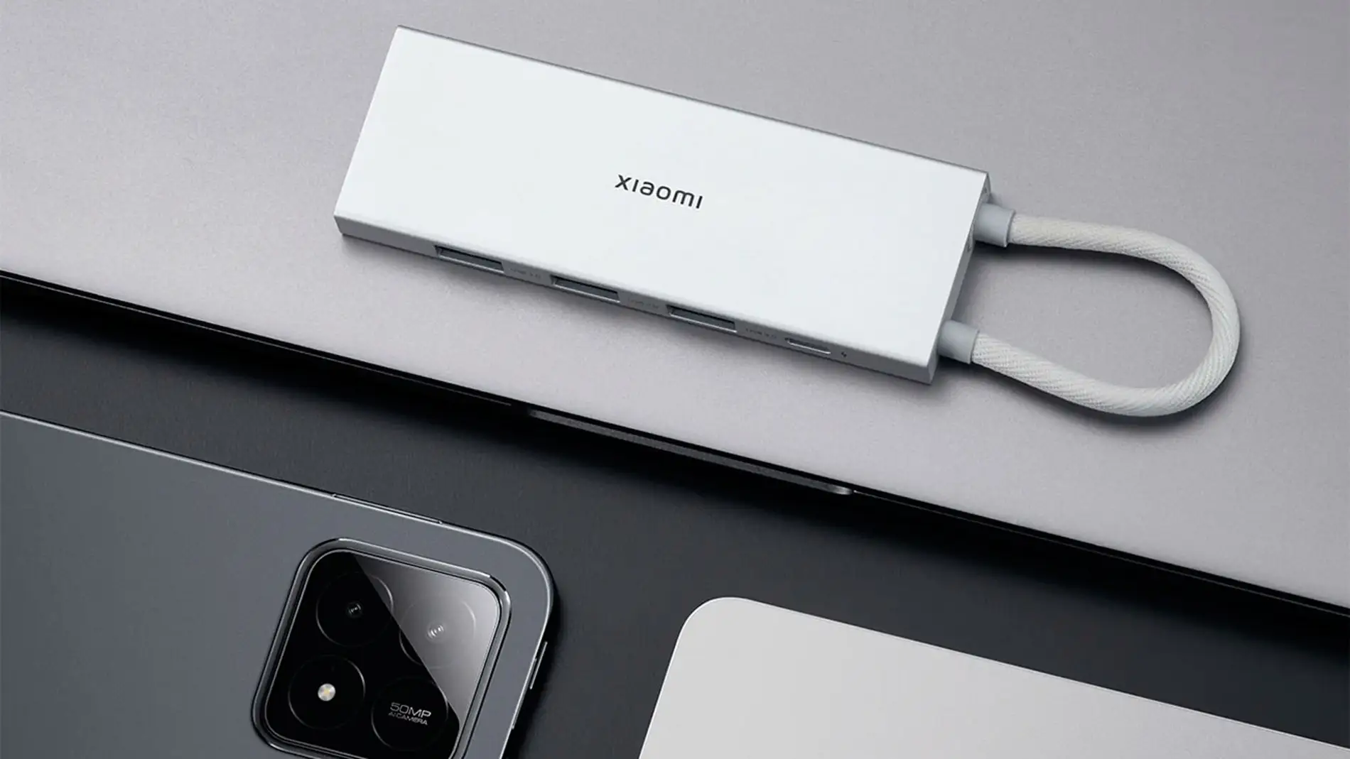 Xiaomi 5-in-1 Type-C Hub Xiaomi 5-in-1 Type-C Hub