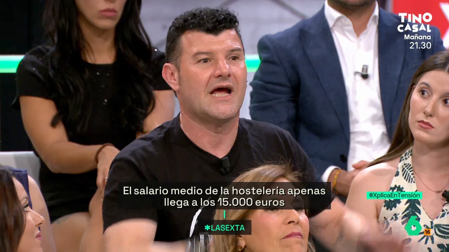 XPLICA Un hostelero explica cómo reducir las sobremesas: "No tenemos licores, no invitamos a chupitos y hemos renunciado a facturar por copas" XPLICA Un hostelero explica cómo reducir las sobremesas: "No tenemos licores, no invitamos a chupitos y hemos renunciado a facturar por copas"