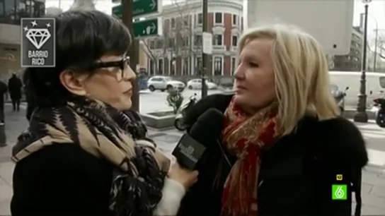 Una mujer de barrio rico afirma que se gasta 10.000 euros al año en ropa: "Para eso me lo curro" Una mujer de barrio rico afirma que se gasta 10.000 euros al año en ropa: "Para eso me lo curro"