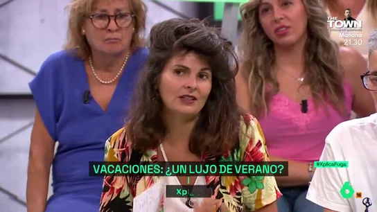 Una andaluza, contraria al turismo: "Pensamos más en el turista que en las necesidades propias" Una andaluza, contraria al turismo: "Pensamos más en el turista que en las necesidades propias"