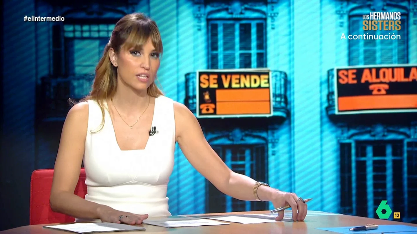 Sandra Sabatés detalla qué requisitos deberán cumplir los beneficiarios de los avales ICO para la compra de vivienda La presentadora indicó que los beneficiarios por ejemplo, deberán tener un patrimonio menor a 100.000 euros y tener un sueldo inferior a 37.800 euros, en el caso de que la hipoteca la contrate una sola persona.