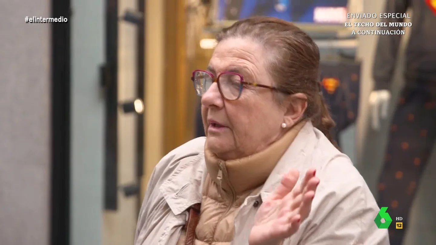 La polémica reflexión de una mujer sobre la migración: "Me están quitando ayudas para dárselas a chorizos" La polémica reflexión de una mujer sobre la migración: "Me están quitando ayudas para dárselas a chorizos"