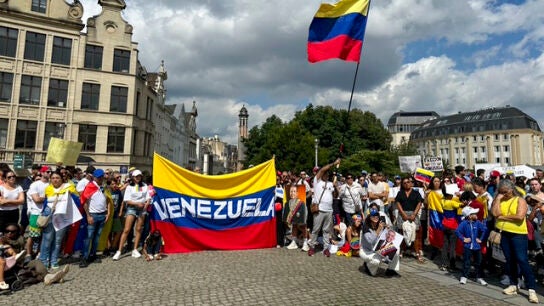 Protesta en Bruselas en apoyo a Venezuela