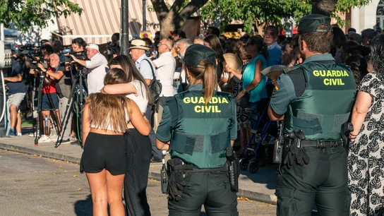 Minuto de silencio en memoria del niño asesinado en Mocejón, Toledo, a 18 de agosto de 2024 Minuto de silencio en memoria del niño asesinado en Mocejón, Toledo, a 18 de agosto de 2024
