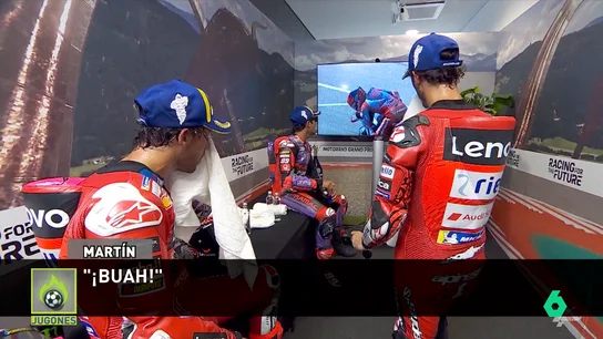 La conversación entre Bagnaia y Martín La conversación entre Bagnaia y Martín