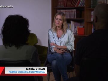 Unos padres víctimas de violencia filio-parental: "Vives en tu propia casa en un estado de sumisión"