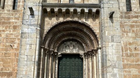 Portada de la Iglesia de San Nicolás