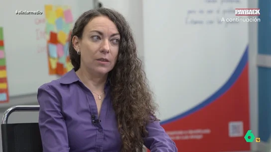 Una psicóloga experta en violencia filio-parental, a los padres: "Hay que vencer la resistencia y pedir ayuda" Irene Gallego indicó a Andrea Ropero que muchos padres sienten culpabilidad y vergüenza al acudir a los profesionales especializados en tratar la violencia que ejercen los hijos contra sus padres.