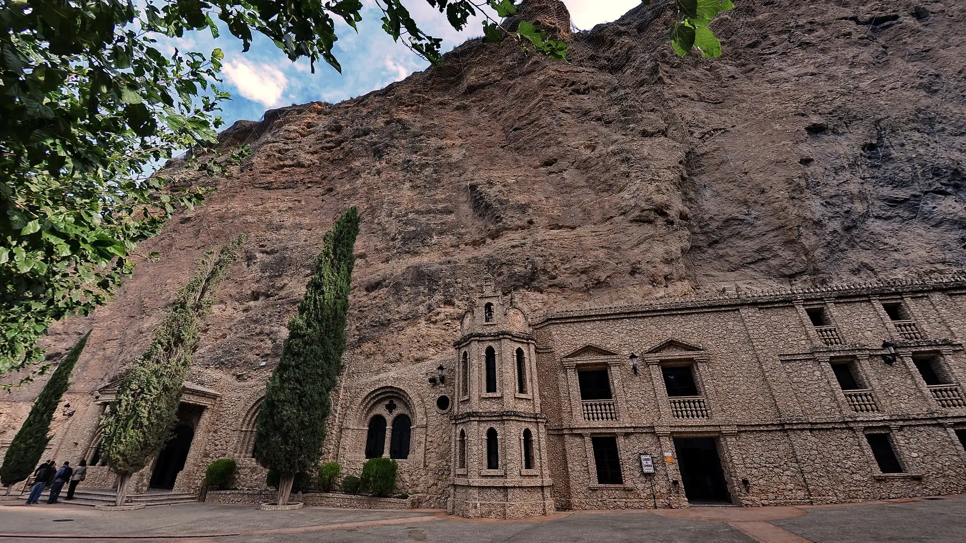 Santuario de Nuestra Señora de la Esperanza de Calasparra Santuario de Nuestra Señora de la Esperanza de Calasparra