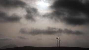 Fotografía de efectos de la calima en la localidad de Puerto del Rosario (Fuerteventura).