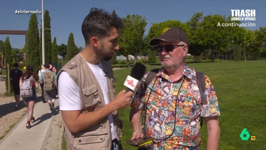 Isma Juárez alucina con las prácticas de un aficionado a 'Pokémon Go': "Vas haciendo selección natural, es eugenesia" El reportero conoció a varias personas aficionadas al juego 'Pokémon Go' que le explicaron por qué surgió su afición a este juego de caza de Pokémon.