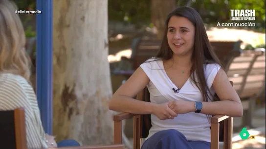 Lorena Sánchez, opositora a juez: "Es como un trabajo. Mientras la gente normal se va a su trabajo, yo voy a mi escritorio" Lorena Sánchez, opositora a juez: "Es como un trabajo. Mientras la gente normal se va a su trabajo, yo voy a mi escritorio"