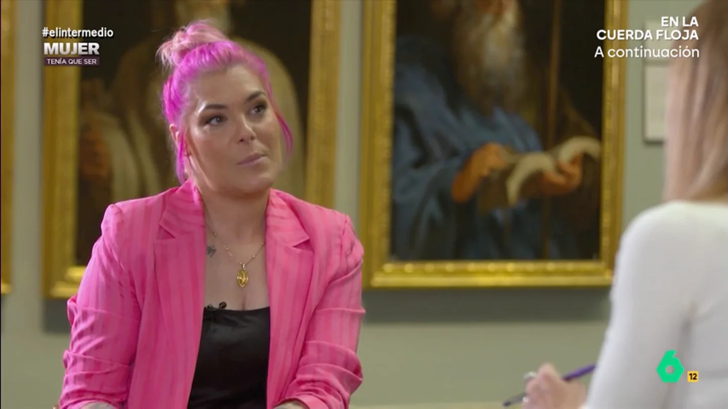 Sara Rubayo expone una triste realidad de las mujeres en el arte: "Son ellas las que venden su obra por menor precio" La historiadora del arte hizo un repaso sobre el papel de la mujer en el ámbito del arte y como desde el Museo del Prado se está haciendo un esfuerzo por intentar aumentar el número de obras pintadas por mujeres.