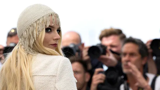 'How to Kill Your Family': Anya Taylor-Joy protagonizará la adaptación de la novela de Bella Mackie. Fotografía de archivo de la actriz Anya Taylor-Joy durante el 77º Festival de Cine de Cannes, en Cannes, Francia, el 16 de mayo de 2024.