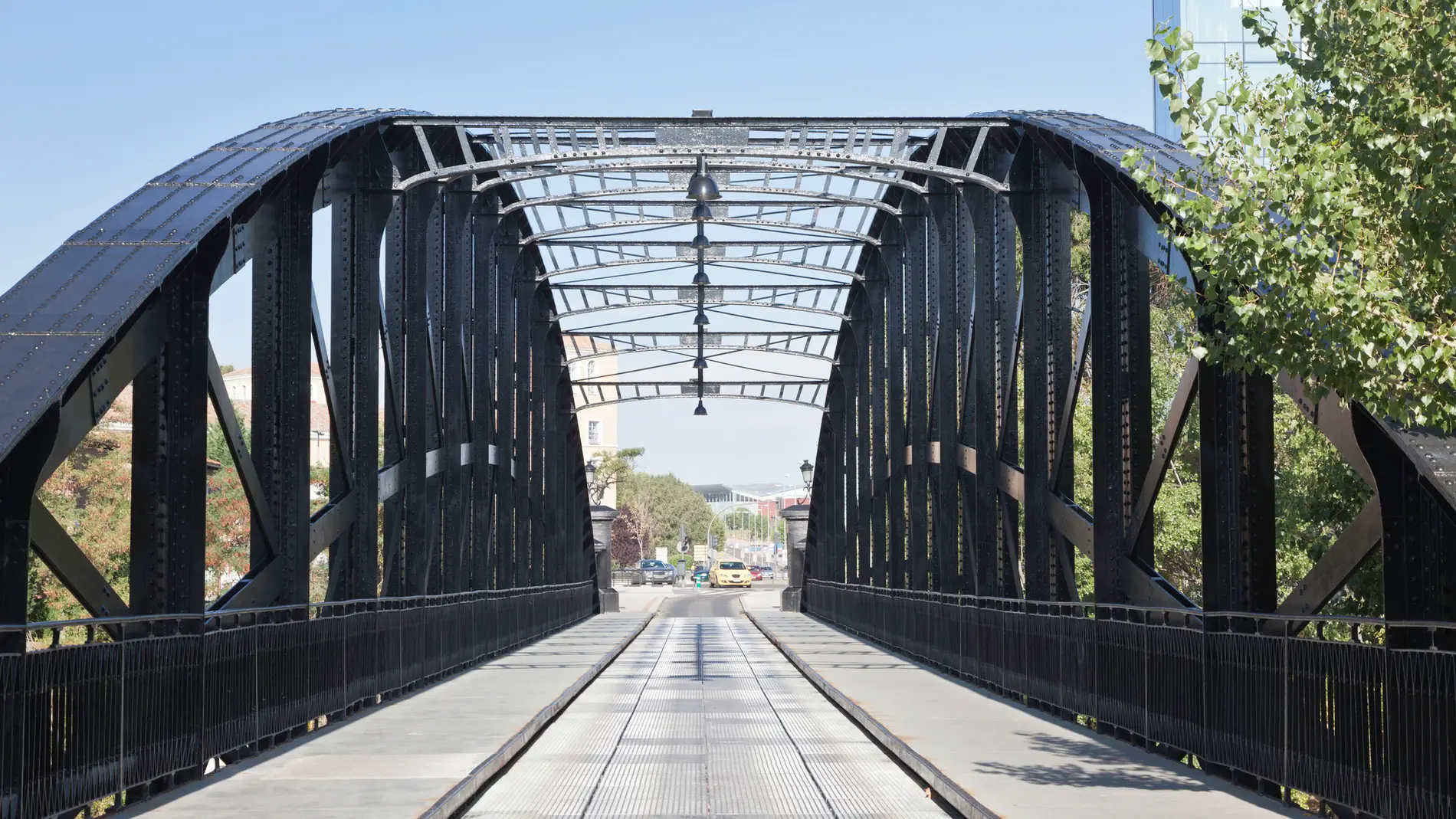 El Puente Colgante de Valladolid El Puente Colgante de Valladolid