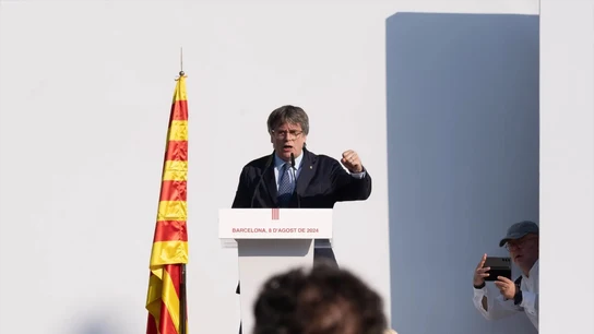 Carles Puigdemont, en su regreso a Barcelona antes de volver a huir. Carles Puigdemont, en su regreso a Barcelona antes de volver a huir.