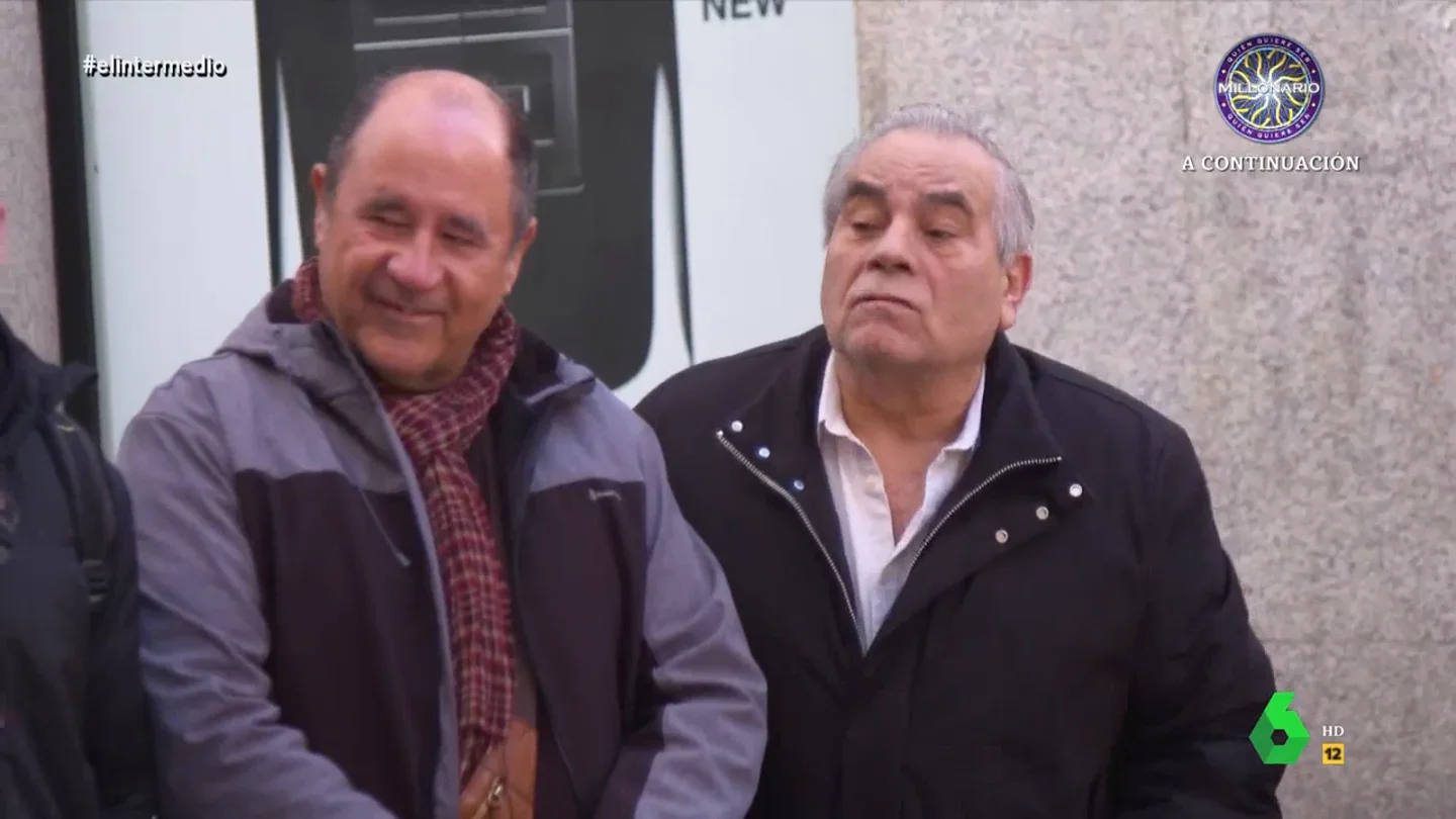 Un señor, sobre la hostelería: "Sin regulación horaria, el poderoso impone sus condiciones a los trabajadores" Un señor, sobre la hostelería: "Sin regulación horaria, el poderoso impone sus condiciones a los trabajadores"