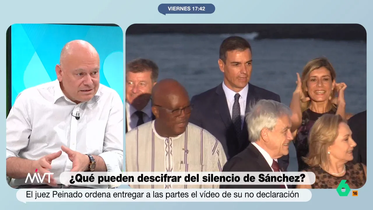 El periodista Gabriel Sanz recuerda al juez del 'caso Begoña Gómez' que la decisión de Sánchez de no declarar "es un derecho constitucional" y asegura en este vídeo que "instar a las partes a sacar conclusiones de ese silencio es extraño".