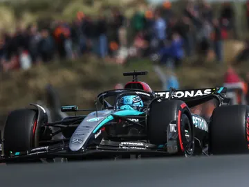 George Russell encabeza el viernes en Zandvoort con problemas para Max Verstappen George Russell encabeza el viernes en Zandvoort con problemas para Max Verstappen