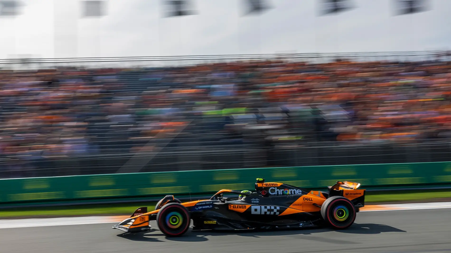 Lando Norris bate a Max Verstappen en su propia casa y se lleva la Pole Lando Norris bate a Max Verstappen en su propia casa y se lleva la Pole