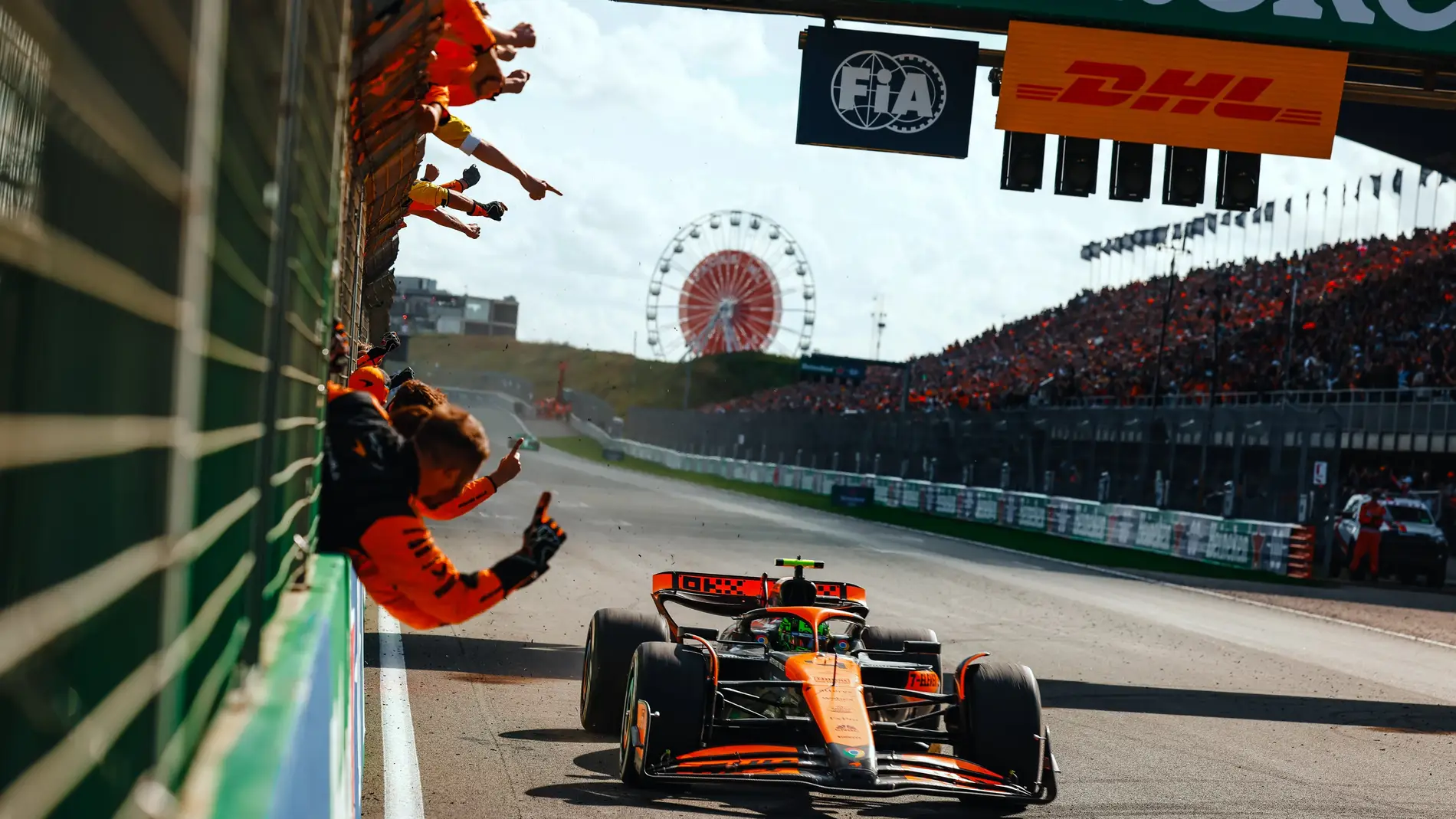 Lando Norris arrasa en Zandvoort y manda un aviso a Red Bull Lando Norris arrasa en Zandvoort y manda un aviso a Red Bull