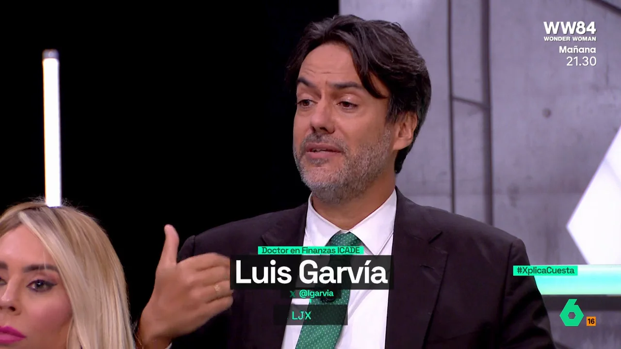 El doctor en Finanzas Luis Garvía reclama impartir "educación financiera" en las escuelas