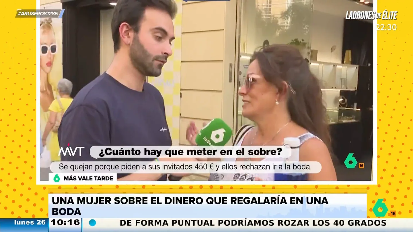 Una mujer sobre cuánto dinero pondría para una boda: "Como mucho 50 euros, si luego se van a divorciar enseguida" Una mujer sobre cuánto dinero pondría para una boda: "Como mucho 50 euros, si luego se van a divorciar enseguida"