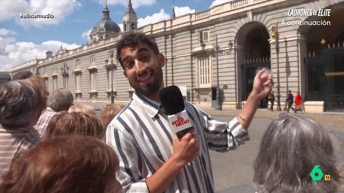 Isma Juárez 'desafía' a José Luis Martínez-Almeida con su pregunta sobre Pedro Sánchez Isma Juárez 'desafía' a José Luis Martínez-Almeida con su pregunta sobre Pedro Sánchez