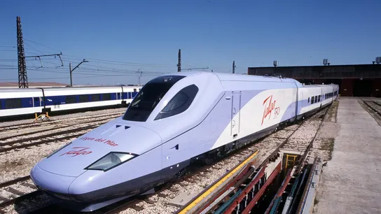 Imagen de archivo de una unidad del Talgo 350. Imagen de archivo de una unidad del Talgo 350.