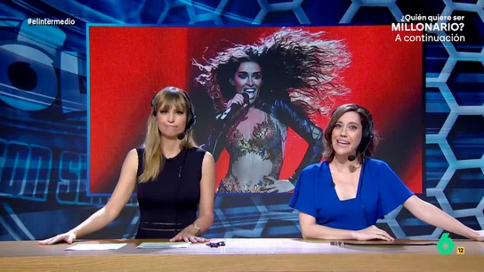 Sandra Sabatés, sobre el chico que acosó a una cantante en plena actuación: "Debería ir directo al banquillo pero de acusados" Con motivo de una campaña para fomentar el comercio local, el Ayuntamiento creó el Día de las suegras y decidió colocar una serie de carteles con frases como "ordena tu casa antes de que tu suegra te ordene la vida".