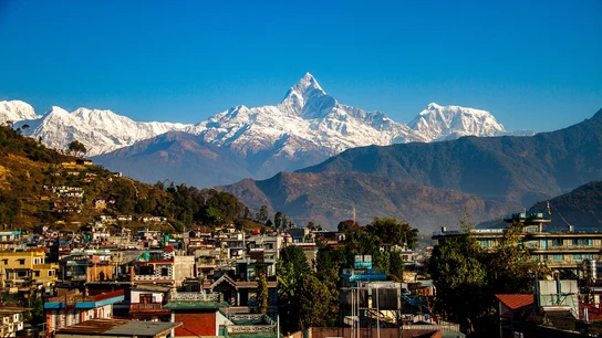 Ciudad nepalí de Pokhara, en una imagen de archivo. Ciudad nepalí de Pokhara, en una imagen de archivo.