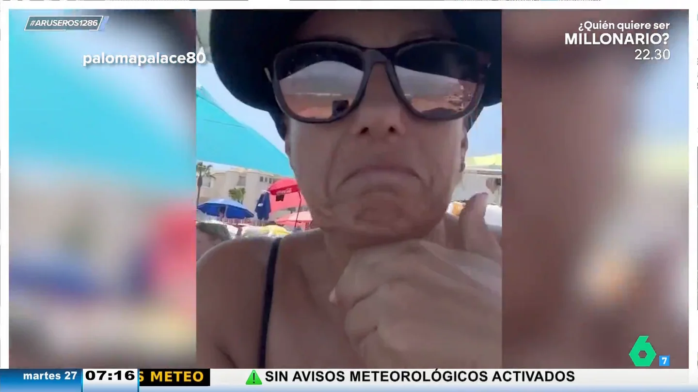 La estupefacción de una señora cuando una familia invade su sombrilla en la playa: "No les dije nada, me dio pena del chiquillo" La estupefacción de una señora cuando una familia invade su sombrilla en la playa: "No les dije nada, me dio pena del chiquillo"