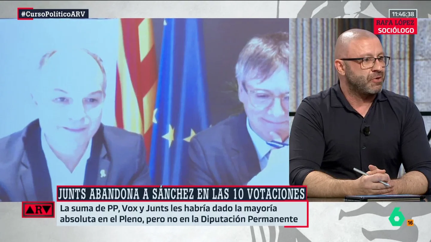 Rafa López: "Puigdemont tiene que coger (y aceptar) el rol que le han dado los catalanes: jefe de la oposición" Rafa López: "Puigdemont tiene que coger (y aceptar) el rol que le han dado los catalanes: jefe de la oposición"
