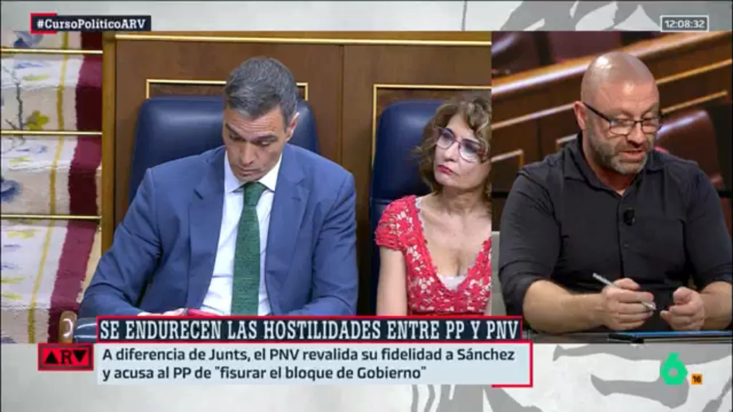 Rafa López explica el "drama" de Feijóo: "Tiene una mayoría de centro-derecha en el Congreso pero no pudo materializarla" Rafa López explica el "drama" de Feijóo: "Tiene una mayoría de centro-derecha en el Congreso pero no pudo materializarla"